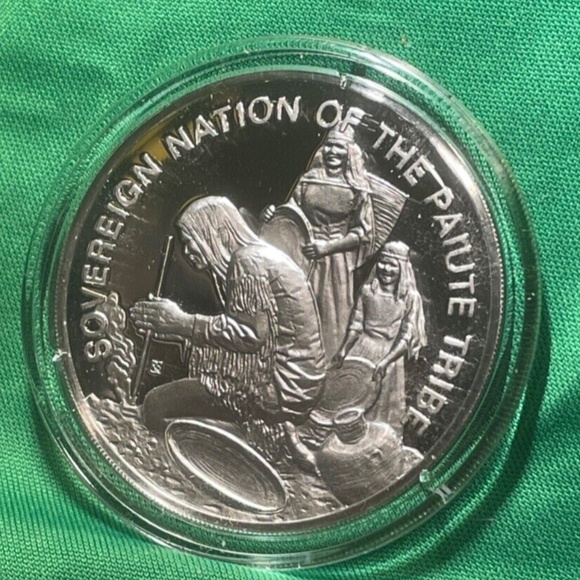 1972  Nation of the Paiute Tribe Silver Proof Medallion Coin Cased#205052129068 - Picture 4 of 6